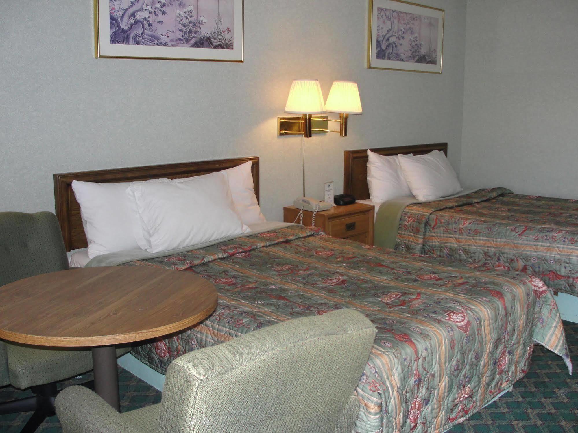 Budget Inn Алкоа Экстерьер фото